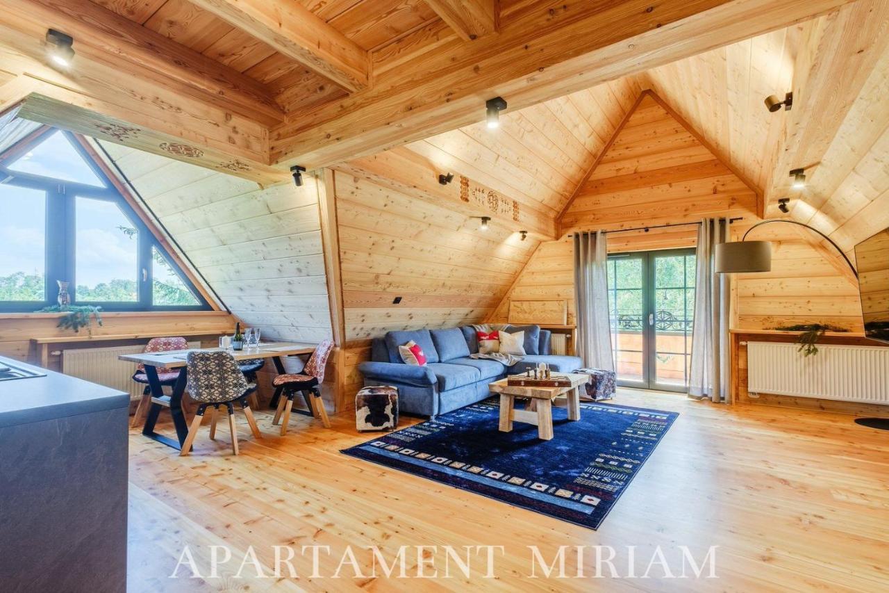 זקופאנה Villa Capra - Apartments Adult Only מראה חיצוני תמונה